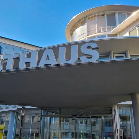 Nach Jugend- und Tiefbauamt braucht auch das Rechtsamt im Wetzlarer Rathaus einen neuen Chef: Justiziar Tobias Wein wechselt zum Landkreis Siegen-Wittgenstein.