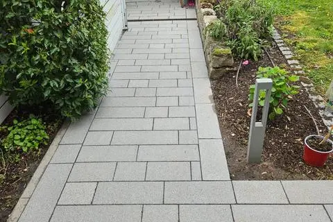 DIE STEINPFLEGER