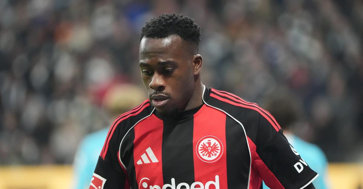 Eintracht Frankfurt: The long wait for important new signings
