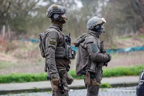 SEK-Einsatz am Rasthof Alsbach.