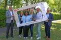 wiloka - 175 Jahre EVIM Aktion MitMenschen - 13.05.25, 
v.l. Pfarrer Matthias Loyal (EVIM Vorstandsvorsitzender), Theresa Saup (Tealietung KITA für beruflich Reisender/EVIM Bildung), Delina Fsasion (Betreute/EVIM Jugendhilfe), Katharina Weil (Tanztherapeutin/EVIM Teilhabe), Peter Kiel (Einrichtungsleiter ServiceWohne für Senioren und Quartiersentwicklung/EVIM Altenhilfe), Jörg Wiegand (EVIM Kaufmännischer Vorstand),

- Foto: René Vigneron