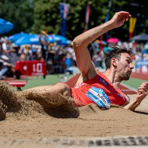 30.05.2025, Moeslestadion, Götzis, AUT, Hypo Meeting Goetzis, Zehnkampf, Herren, Weitsprung, im Bild Niklas Kaul GER // Niklas Kaul of Germany during the men long jump competition for the Decathlon of 50th Hypo Athletics Meeting at the Moeslestadion in Götzis, Austria on 2025/05/30. / Expa Götzis *** 30 05 2025, Moeslestadion, Götzis, AUT, Hypo Meeting Goetzis, Decathlon, Men, Long Jump, in the picture Niklas Kaul GER Niklas Kaul of Germany during the men long jump competition for the Decathlon of 50th Hypo Athletics Meeting at the Moeslestadion in Götzis, Austria on 2025 05 30 Expa Götzis PUBLICATIONxNOTxINxAUT EP_rin