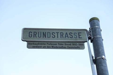 Für die Grundstraße in Kranichstein gibt es nach Hindenburgstraße und Kleukensweg die meisten Vorschläge. Einer davon ist Ernst May. Von ihm stammt der Entwurf für Kranichstein. Foto: Guido Schiek