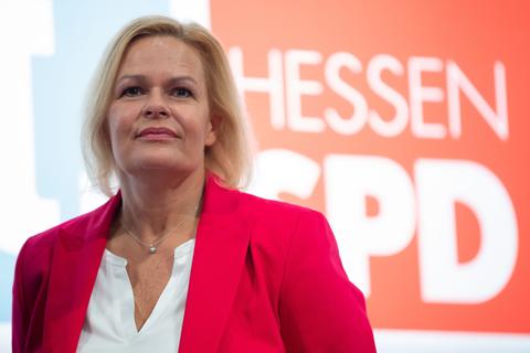 Nancy Faeser, Bundesinnenministerin, vor der Presse.