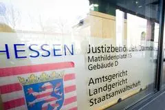 Das Amtsgericht Darmstadt sprach die Polizistin der Hehlerei und Unterschlagung schuldig. (Archivbild)