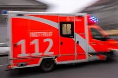 Das Mädchen kam in ein Krankenhaus. (Symbolbild)