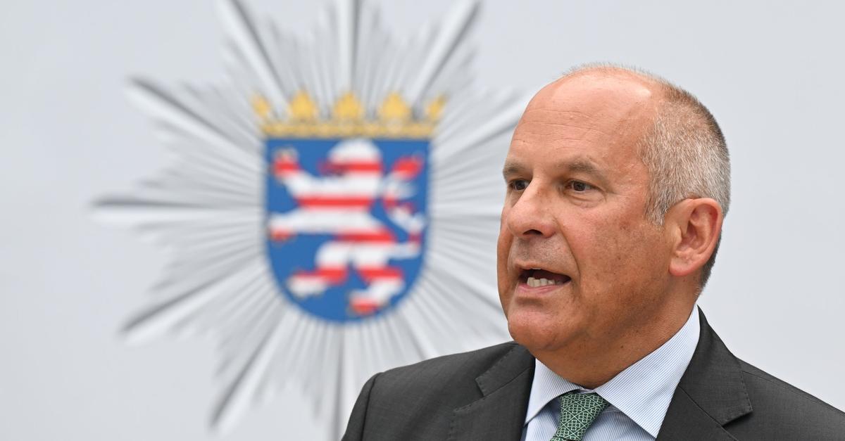 Poseck: Über 50 verletzte Beamte bei Großeinsatz in Gießen