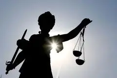 Ein mutmaßlicher Rechtsextremist muss sich von Mittowch an in einem nicht-öffentlichen Prozess vor dem Landgericht Limburg verantworten. Er soll in Foren mit Gewalt gedroht und Anschlagspläne verfolgt haben.