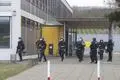 Großeinsatz der Polizei nach einem Alarm an der IGS sowie der angrenzenden Wonnegauschule in Osthofen. Das war im Januar 2022.
