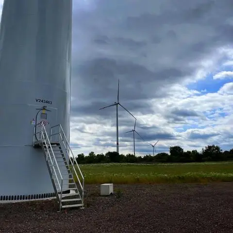 Gerade mal ein Jahr drehen sich die Windräder im Windpark Pferdsfeld – und schon ist eine Erweiterung Richtung Westen in Planung. Bis zu 70 neue Windräder sollen in der VG Nahe-Glan ihren Beitrag zur Energiewende leisten.