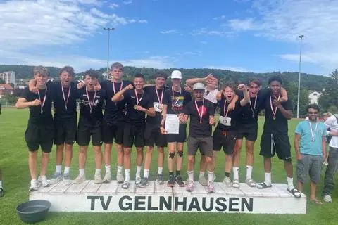 Die Jungenmannschaft des Schuldorfs Bergstraße hat beim Landesfinale von "Jugend trainiert für Olympia" den Sieg davongetragen. 