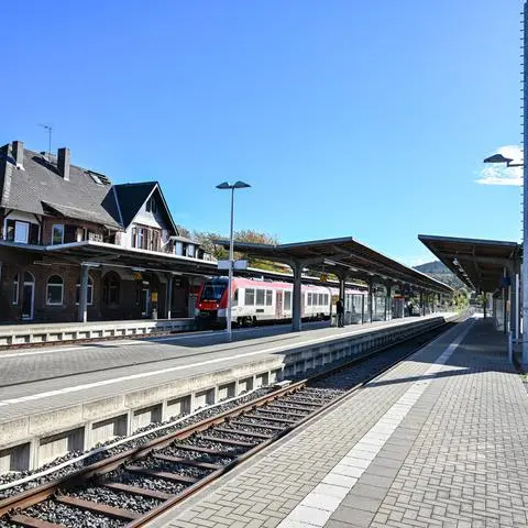 Impressionen Bhf Wiebelsbach. Foto: Dirk Zengel