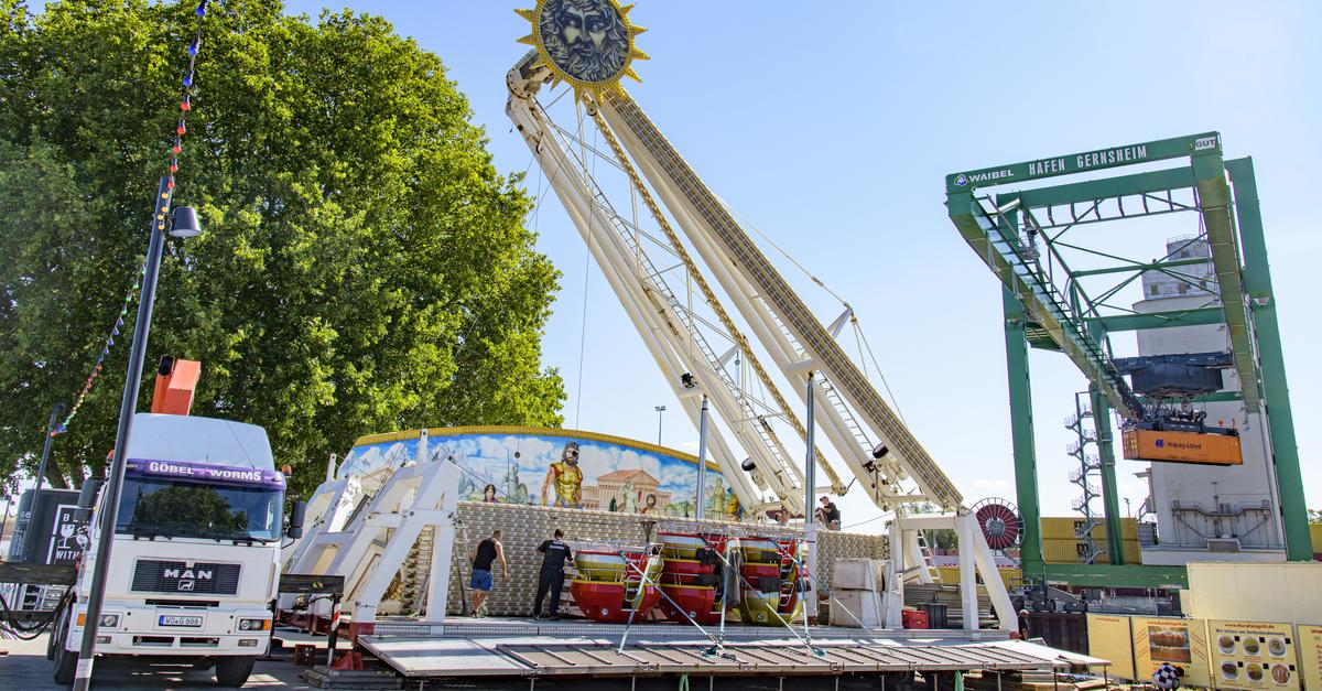 Fishermen's Festival in Gernsheim: Setup is progressing well