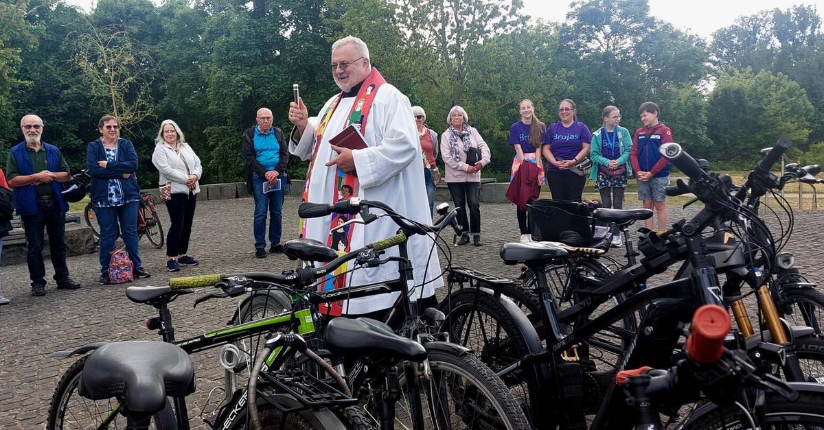 Raunheim: Mit Gottes Segen fürs Klima in die Pedale treten