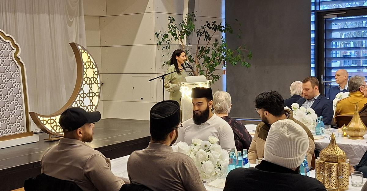 Zum ersten Mal gemeinsames Fastenbrechen in Raunheim