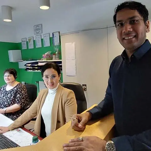 Rahul Kumar, der in Raunheim den Ambulanten Pflegedienst betreibt, steht Raunheim, Rüsselsheim und Kelsterbach bei der Wirtschaftsinitiative mit Indien zur Seite.