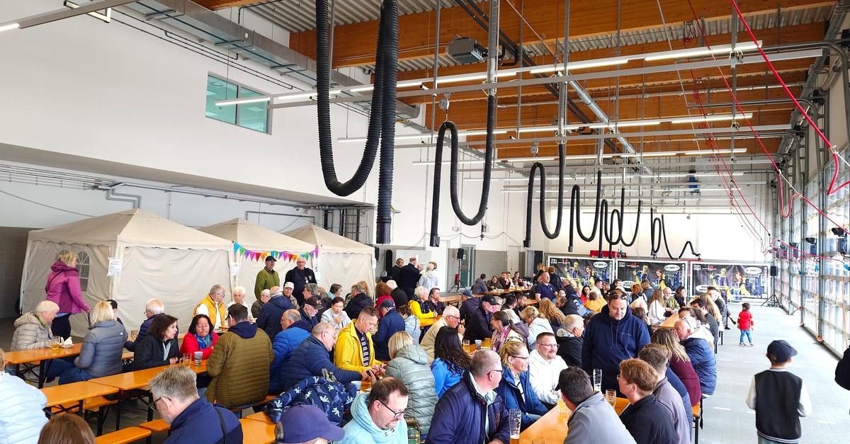 Vatertag in Raunheim: Feiern bei der Freiwilligen Feuerwehr