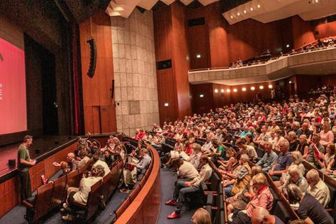 Das Publikumsinteresse an den Rüsselsheimer Filmtagen im Theater ist ungebrochen. Foto: Volker Dziemballa (VF
