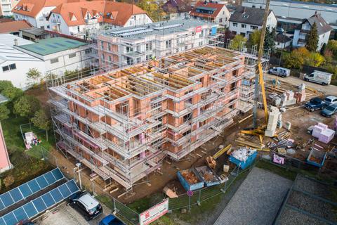 Die Baugenossenschaft Rüsselsheim (hier eine Aufnahme eines Projekts in der Bernhard-Adelung-Straße aus dem Jahr 2019) verfügte zum Ende des Geschäftsjahres über 137 Miethäuser mit 1105 Wohnungen. © Volker Dziemballa (VF)