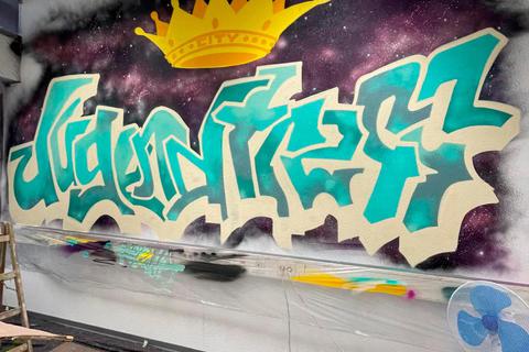 Mit einer Graffiti-Aktion ist der neue Raum im Jugendtreff eingeweiht worden. Stadt Rüsselsheim