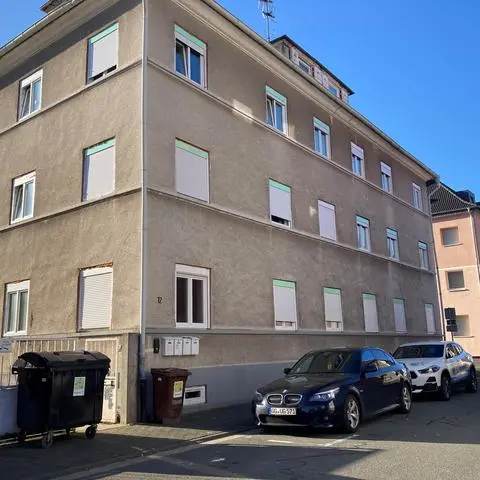 In der Jakob-Sittmann-Straße stehen Notunterkünfte zur Verfügung. Weitere Bestandsgebäude will die Stadt für die Unterbringung nutzen.