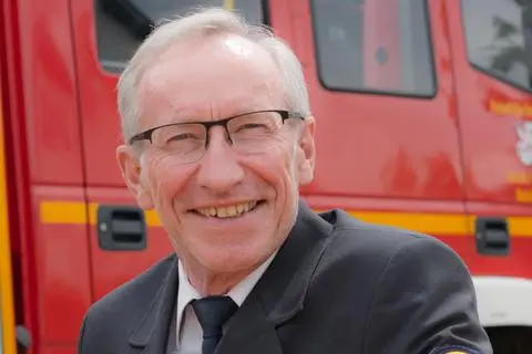 So kennen ihn zahlreiche Menschen nicht nur in Beselich: Franz-Josef Sehr in seiner Feuerwehruniform.