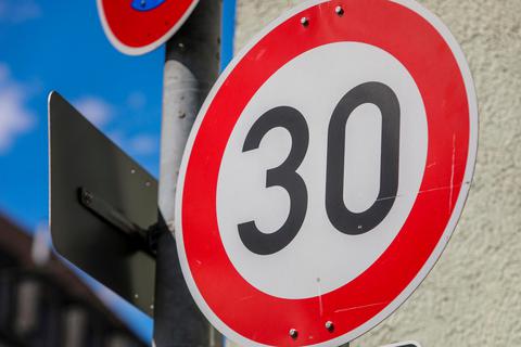 Kommunen wollen selbst über Tempo-30-Zonen entscheiden. Lukas Görlach