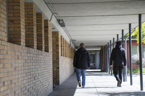 Wer der Schule ohne Abschluss den Rücken gekehrt hat, bekommt mit dem Programm „Fit in den Beruf“ eine zweite Chance und kann seinen qualifizierten Hauptschulabschluss absolvieren. Archivfoto: Guido Schiek