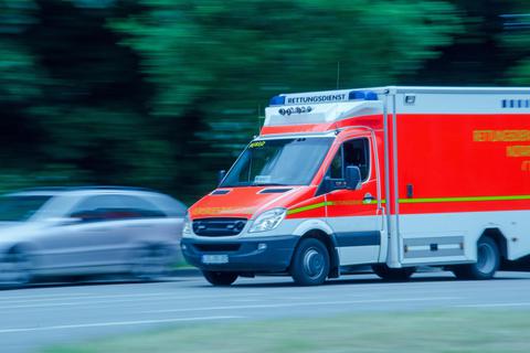 Ein Krankenwagen ist auch im Main-Taunus mit digitaler Technik ausgestattet. Symbolfoto: Fotolia
