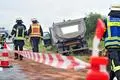 Tödlicher Verkehrsunfall auf der L422 zwischen Ingelheim und Heidesheim, unfallbeteiligter Lkw (Firmenschriftzug retuschiert).