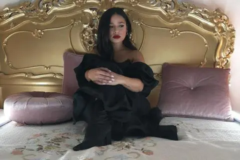Der neue Song von Laurita Spinelli heißt „Stumm“ und handelt vom Verlust geliebter Menschen. Foto: Black Gorillaz