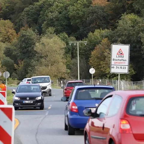 Für die Autofahrer ist es ein kurzes Vergnügen: Ab dem 24. Oktober ist die L3052 zwischen Kölschhauen und Niederlemp erneut gesperrt. 