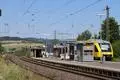 In der Verlängerung des Bahnsteigs an den Haigerer Hauptgleisen könnte ein neuer Bahnhof im Bereich des Bauhofs entstehen. Entsprechende Pläne gibt es bei der Deutschen Bahn schon. Haigers Bürgermeister Mario Schramm beziffert die Kosten für einen neuen Standort auf sechs bis sieben Millionen Euro.