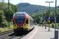 Der zwischen Frankfurt und Siegen pendelnde Regionalexpress 99 der Hessischen Landesbahn, der im Gegensatz zum Intercity 34 auch in Haiger hält, stößt in Siegen auf den RE 9 der Deutschen Bahn, der von Siegen bis Köln und weiter bis Aachen fährt. Der Umstieg in Siegen mit einem kurzen Zeitfenster soll durch eine Durchbindung der RE-Achse Köln – Siegen – Gießen überflüssig gemacht werden. 