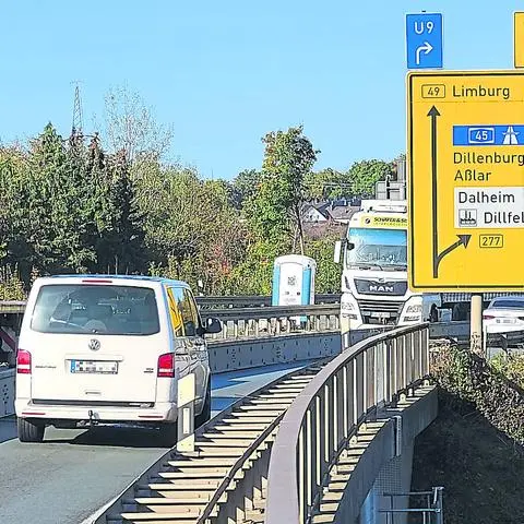 Durch den B49-Umbau kommen auf das Verkehrsnetz in und um Wetzlar große Herausforderungen zu. Das Projekt Vluid soll Lösungen liefern. Basis sind Erfassung, Vernetzung und Auswertung von möglichst vielen Daten. 