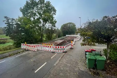 Die Vollsperrung der Mainzer Straße in Gonsenheim dauert länger.
