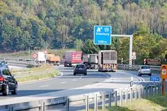 Wegen „ausgeprägter Materialermüdung“ wird die Talbrücke Sechshelden von sechs auf vier Fahrspuren reduziert.