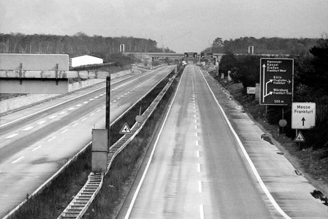 Am 25. November 1973 ruhte in Deutschland der Autoverlehr zum ersten Mal. Foto: dpa