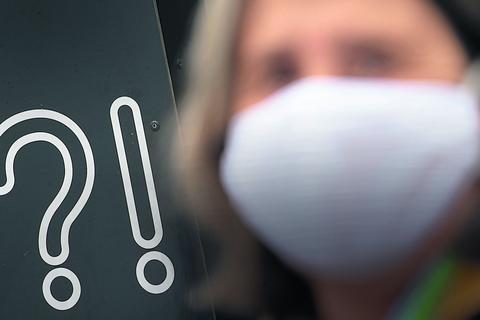 Es gebe keine Maske, die gegen Viren schütze, sagt Bodo Schiffmann aus Sinsheim. Foto: VRM