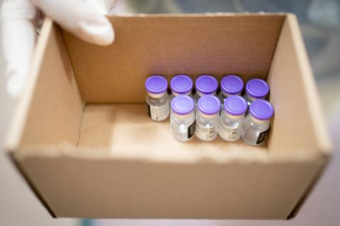 Der Corona-Impfstoff von Biontech/Pfizer. Foto: Kay Nietfeld/dpa