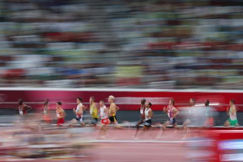 Der Druck auf Sportler ist groß, gerade bei Olympischen Spielen wie hier beim 1500-Meter-Lauf. Foto:  dpa