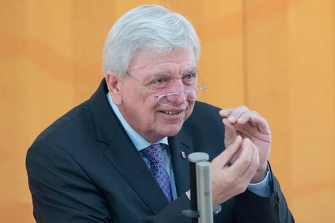 „Die Vorfestlegung auf einen Einzeltäter ist unangebracht“: Hessens Ministerpräsident Volker Bouffier zum Mord an Walter Lübcke. Foto: dpa