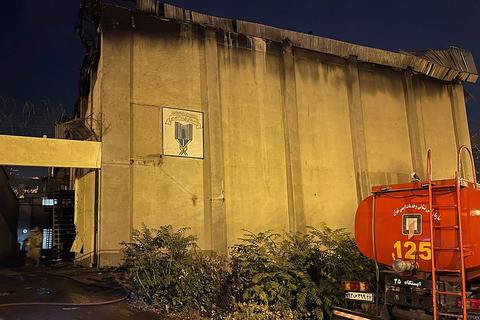 Ein Gebäude nach dem Brand auf dem Gelände des Ewin-Gefängnisses in Teheran. © Uncredited/Islamic Republic News Agency IRNA/AP/dpa