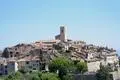 St. Paul de Vence im Hinterland des Mittelmeers hat sein Stadtbild über Jahrhunderte bewahrt.