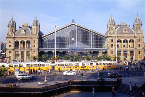 Nyugati pályaudvar-Westbahnhof in Budapest. Foto: Ungarisches Tourismusamt