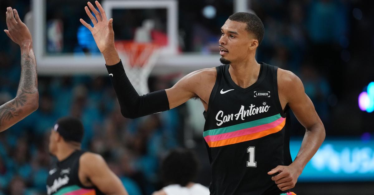 Victor Wembanyama Wins Unanimous NBA Rookie of the Year Award as Playoffs Begin