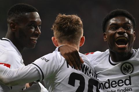 Randal Kolo Muani (links) und Junior Ebimbe kamen im Sommer zur Eintracht.