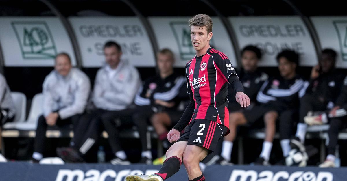Bundesliga football club Eintracht Frankfurt is raising a lot of money ...