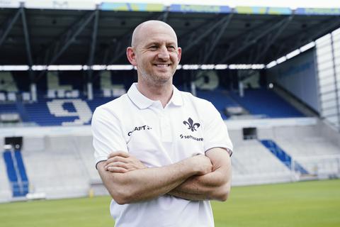 Torsten Lieberknecht freut sich beim SV Darmstadt 98 vor allem auf den Mix aus Tradition und Ambition. Foto: dpa