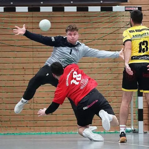 Torwart Paul Seitz ist von der HSG Rodenstein aus der Handball-Bezirksoberliga Odenwald/Spessart in die Bezirksoberliga Darmstadt zur HSG Fürth/Krumbach gewechselt.